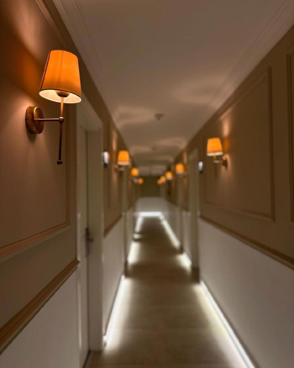 Red Castle Hotel & Pub Μπέλεκ Εξωτερικό φωτογραφία